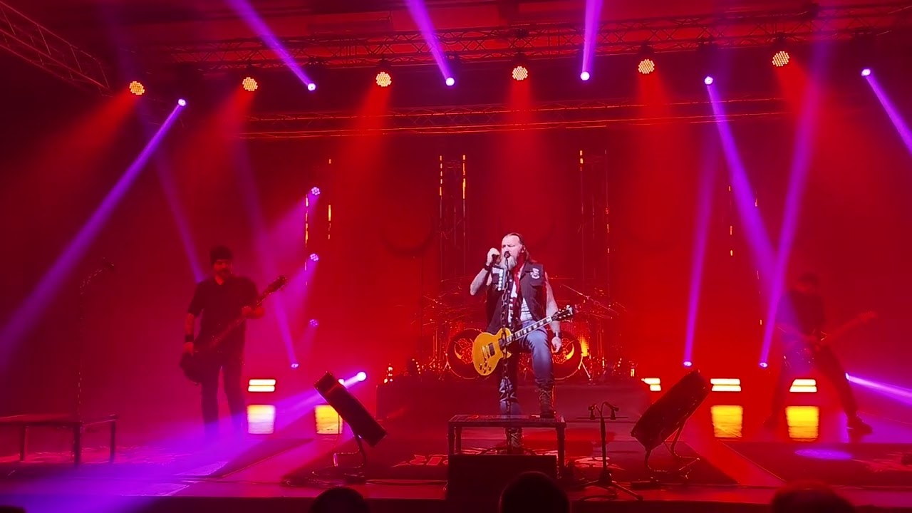 ŠKWOR - Když vlky žene z lesů hlad - Live Košice 19.2.2026