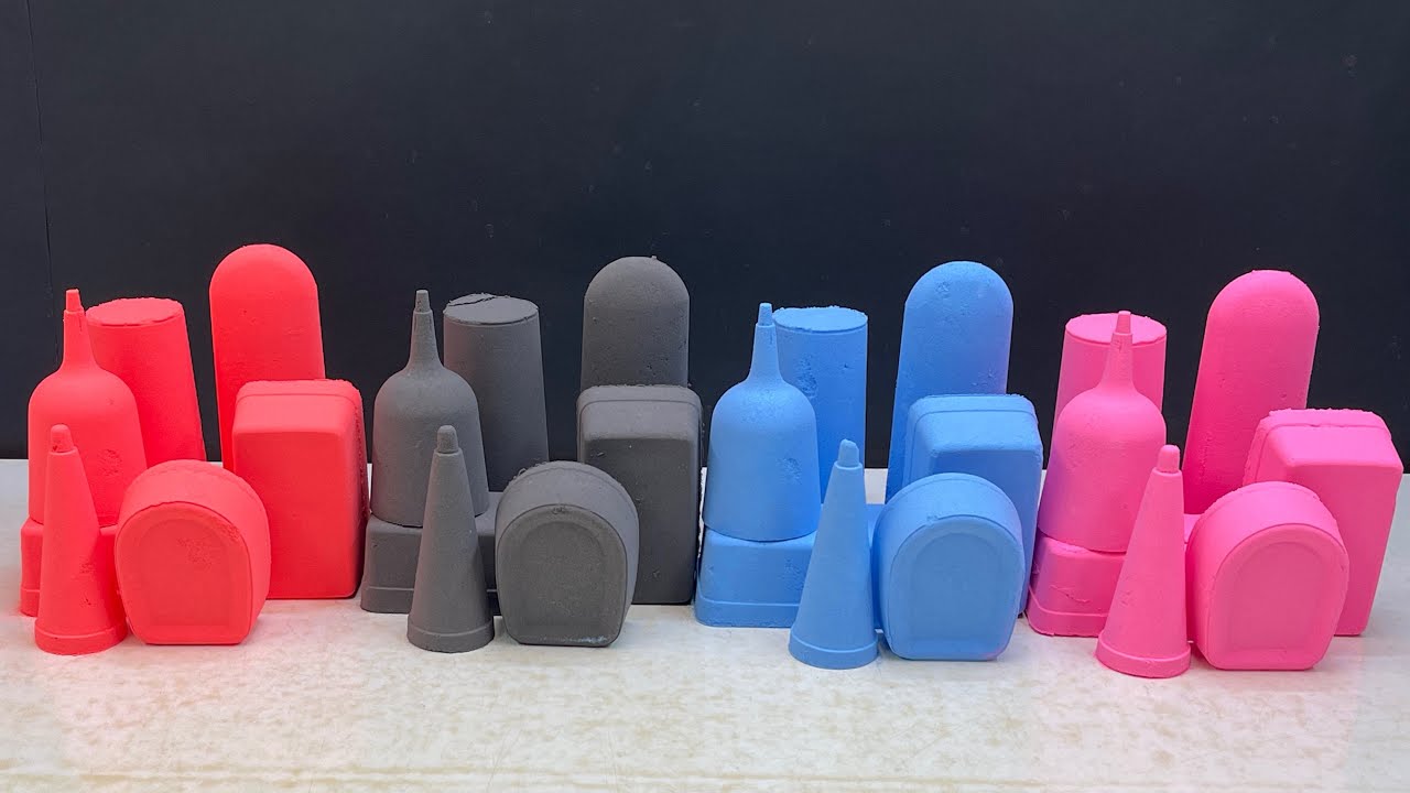 pink red blue black /crushing baking soda 