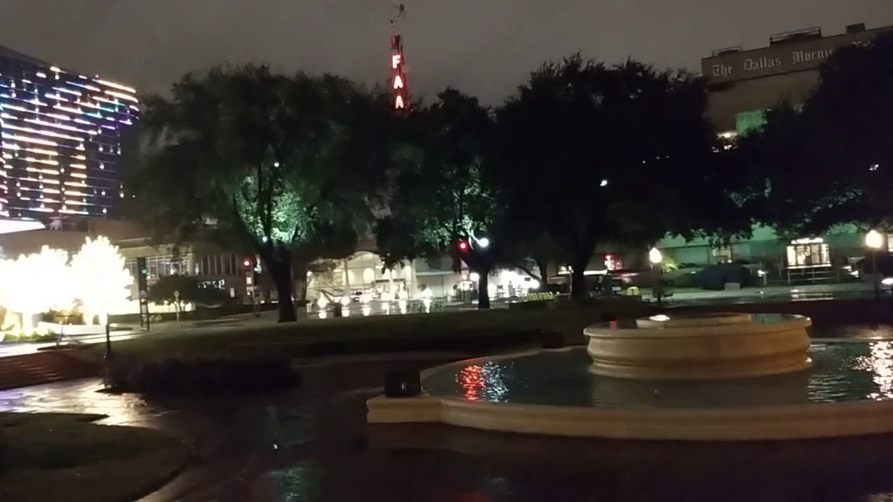 Omni Hotel, old Dallas Morning News and Belo building across union station