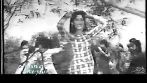 Zubaida Khanum... Punjabi song.