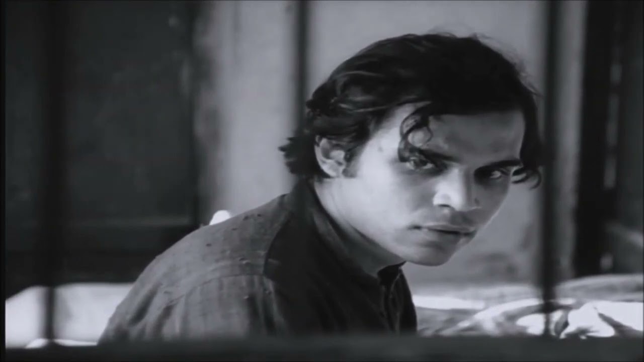 Pratidwandi (1970) - Ending