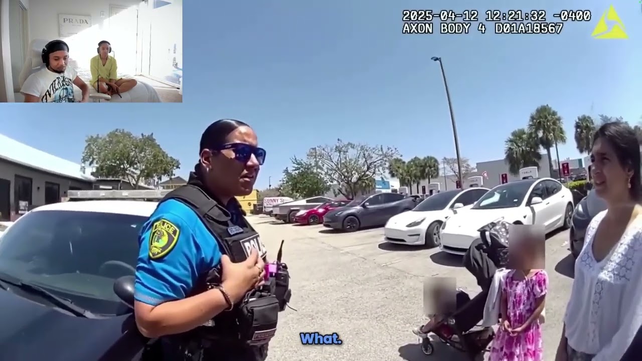 Мать арестована за использование своих троих детей для вымогательства денег (полицейская камера) ...