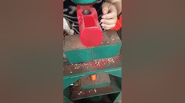 The handle of the big hammer is installed in this way, do you think it is firm?