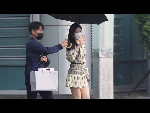 레드벨벳 조이 직캠 (Red Velvet JOY) @ 박소현의 러브게임 퇴근길