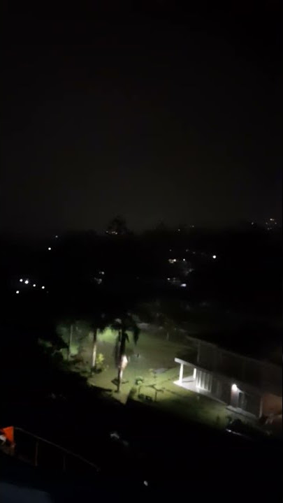 Villa Puncak Malam Hari