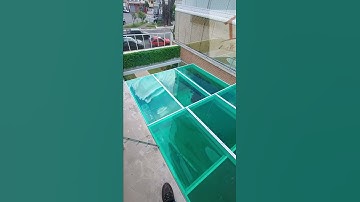 cobertura retratil, abre e fecha automatizada, policarbonato compacto estrutura em alumínio