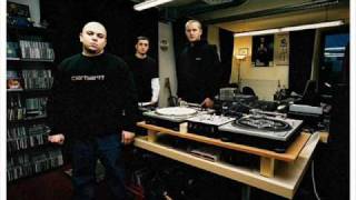 Stathi Feat. Brak&Onaxis-Tι Ειρωνία