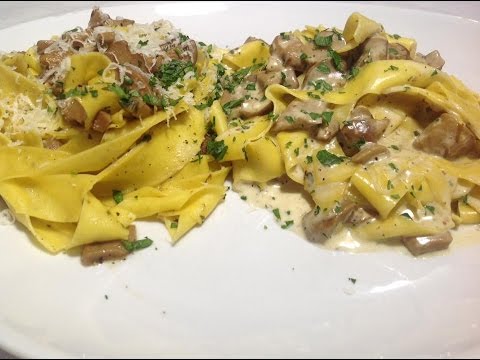 Video: Come Fare Le Fettuccine Con Funghi E Prosciutto