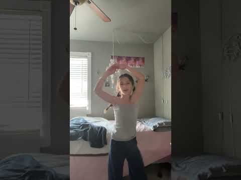 Singer Love Remix Pres Money