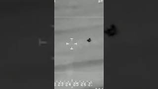 Bizarre UFO Split Into two Caught On Camera  #ufo #alien #space #shorts #lab360 Resimi