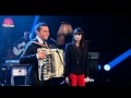 Sarah-Louise and Nathan Carter - buachaill on eirne