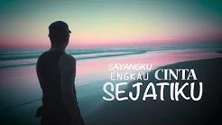 Cozy Republic - Cintaku Masih Dihatimu (Official Video Lyric) - Durasi: 4:04. Cozy Republic - Cintaku Masih Dihatimu (Official Video Lyric) - Durasi: 4:04.