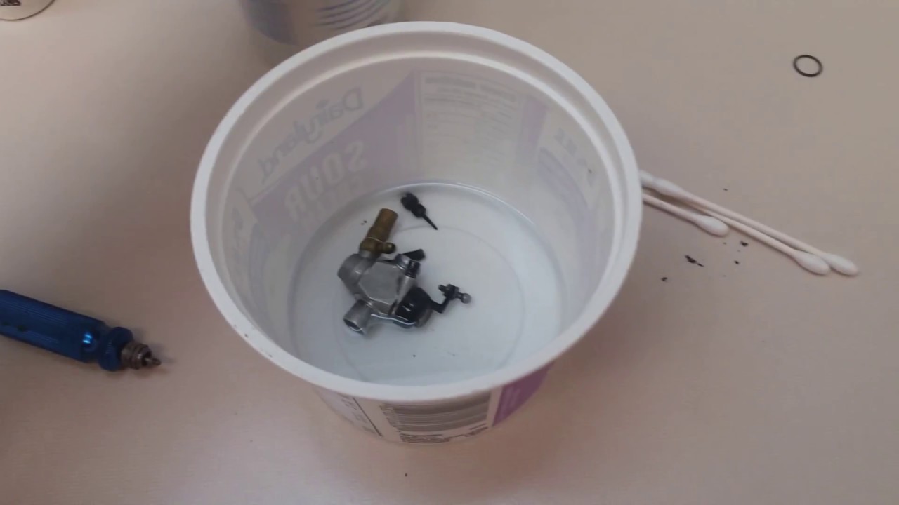 How to clean a nitro engine carburetor - YouTube