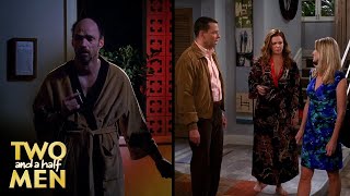 Alan and Lyndsey’s Affair | Two and a Half Men