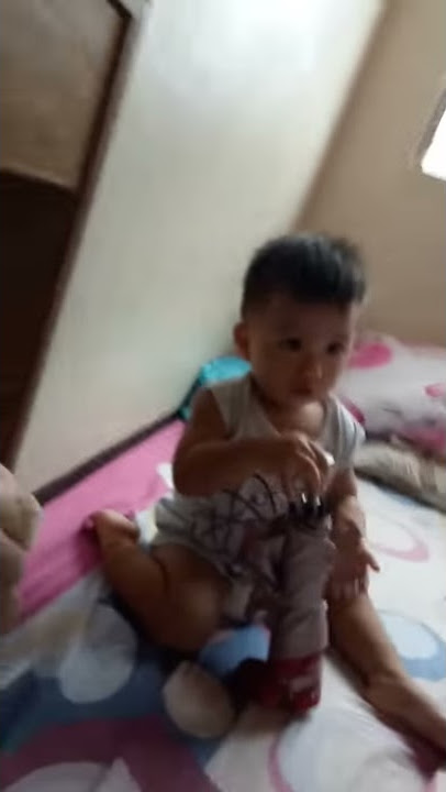 Baby euno😅😅😅😂.