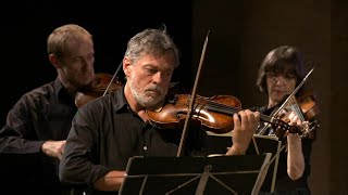 Bach: Concerto for two violins in D minor BWV 1043 Riccardo Minassi, Manfredo Kraemer, Jordi Savall