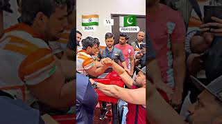  India ?? vs Pakistan ??   ( Pakistan hulk vs biceps king ) armwrestling india biceps