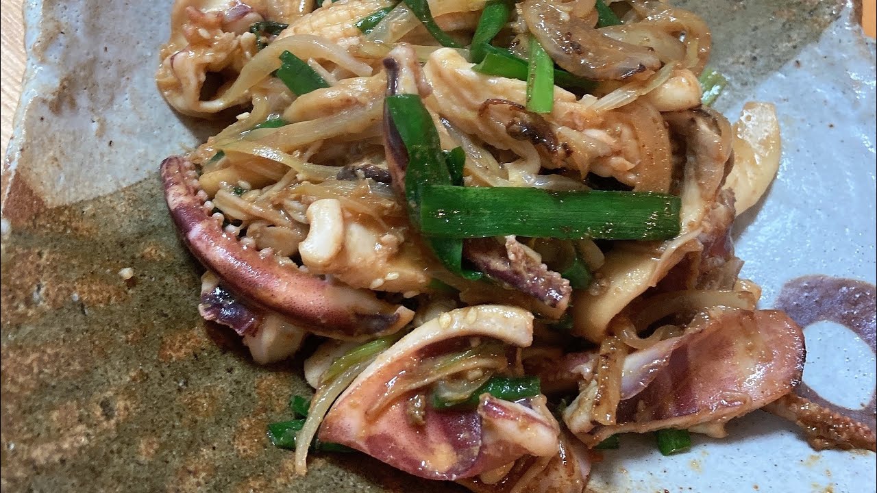 イカの漁師焼 スルメイカ丸ごと使うコッテリおつまみ たれレシピ イカゴロ1 醤油大さじ1 味醂大さじ1 卸しにんにく少し 卸し生姜少し Youtube