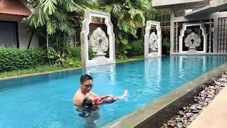 Swimming with daddy #pricelessmemories #childhood #kids #Viphou1y2m 