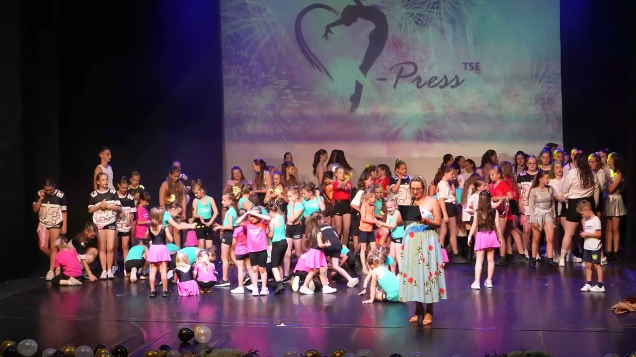 X-Press TSE Évzáró Gála 2025. 18 órai előadás 29.