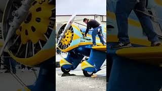 🛩️ Incredible vintage airplane start using a manual hand crank!