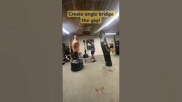 Create angles/boxing!#boxingtips #boxing #shorts