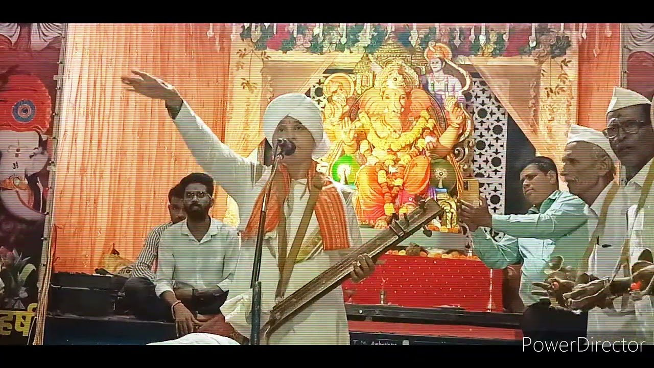 अंतरिचीं घेतो गोडी ।पाहे जोडी भावाची ॥१॥देव सोयरा देव सोयरा ।देव सोयरा दीनाचा ॥ध्रु.||