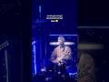노엘: k떼창 귀엽다는듯이 웃기 #noelgallagher