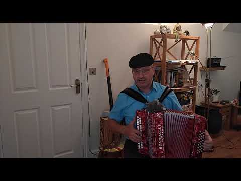 Песенка мышонка из Советского мультфильма На Гармони 