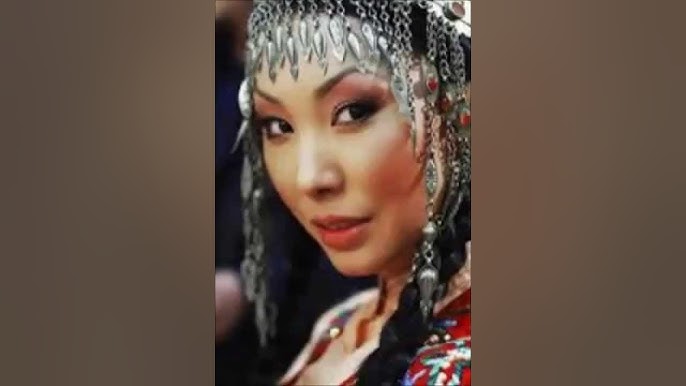 Yalangoch Kira Rid Natalya Zemtsova bilan jinsiy aloqa