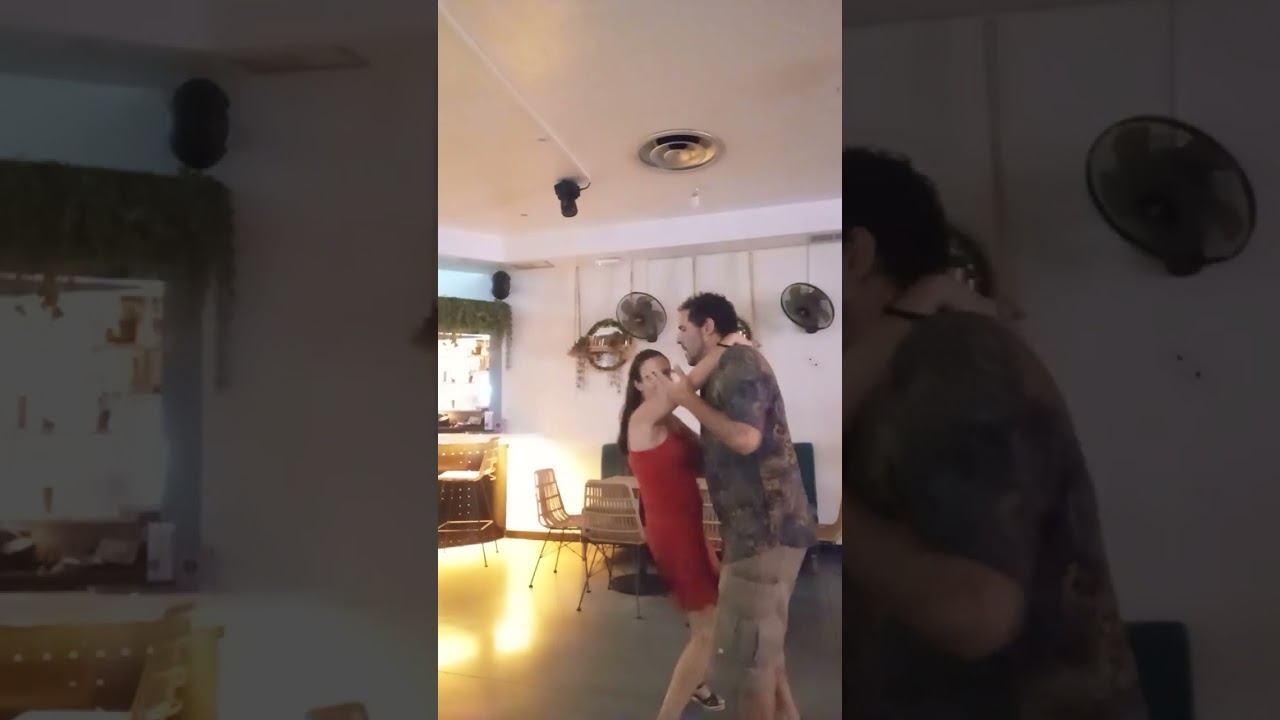 Propuesta indecente - Romeo Santos 