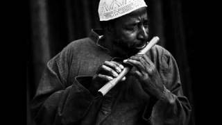 Yusef Lateef - Eboness chords