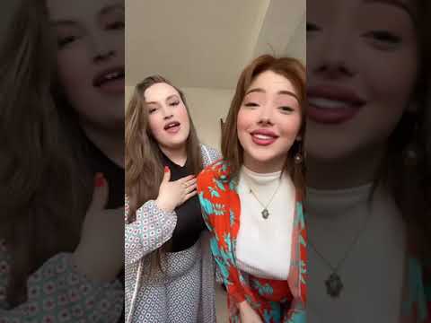 مونى ليمام مع صديقتها سيليا هدوين وليت نعزاز 