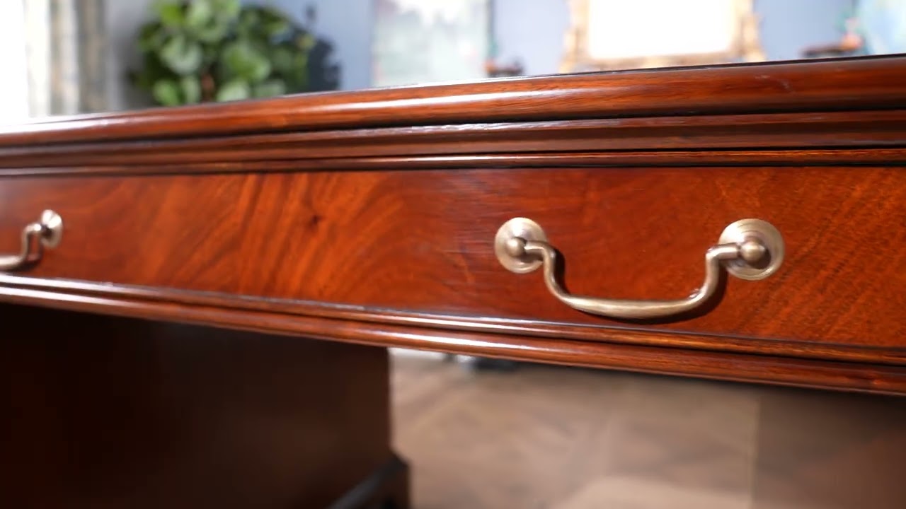 NOF045 Large Mahogany Executive Desk