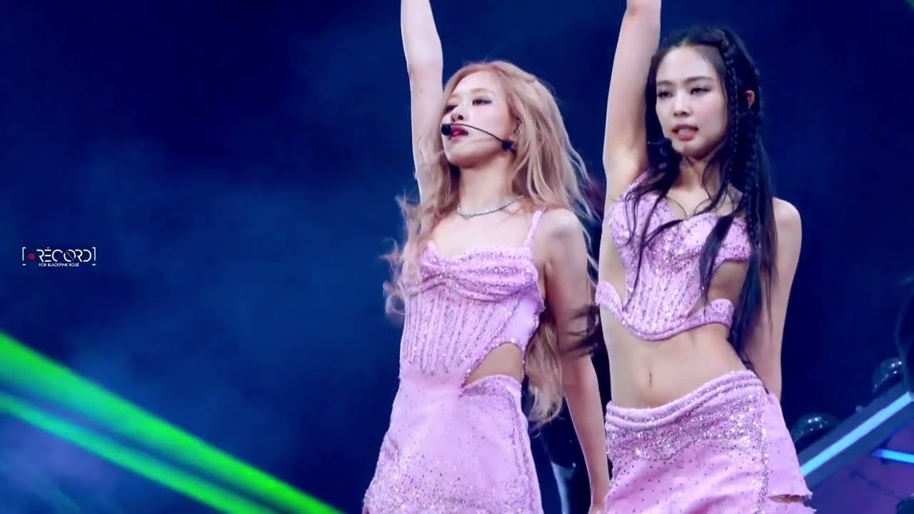 230422 ROSÉ 'How You Like That' Week 2 Coachella-Twixtor clips