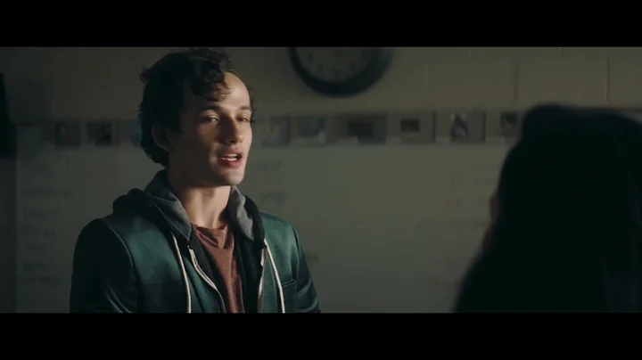 Fight with Gun Girl Movie sense | Run Hide Fight 2020 🏃‍♀️🔫😮