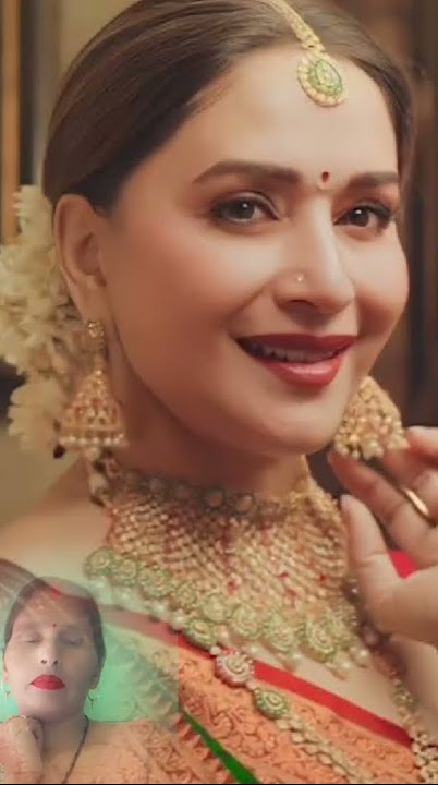 madhuri Dixit ❤️🙏 #hindisong #ekmotahathighumechala #jiskeaanesemukammalhogayith❤️🙏😭👄😭