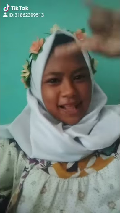 Eka cantikka(4)