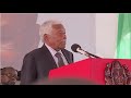 MWINYI AKIONGEE KABLA YA MAZISHI YA HAYATI MKAPA NIMEVAA VIATU MARA MBILI WAKATI NAPELEKWA JANDO MWINYI AKIONGEE KABLA YA MAZISHI YA HAYATI MKAPA NIMEVAA VIATU MARA MBILI WAKATI NAPELEKWA JANDO