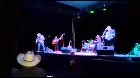 Ismael salgado laurita garza