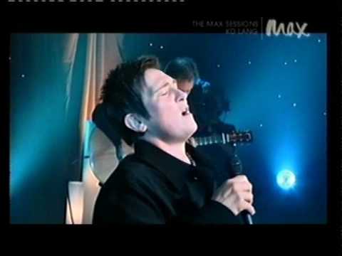 וִידֵאוֹ: שווי נטו של KD Lang: Wiki, נשואים, משפחה, חתונה, שכר, אחים