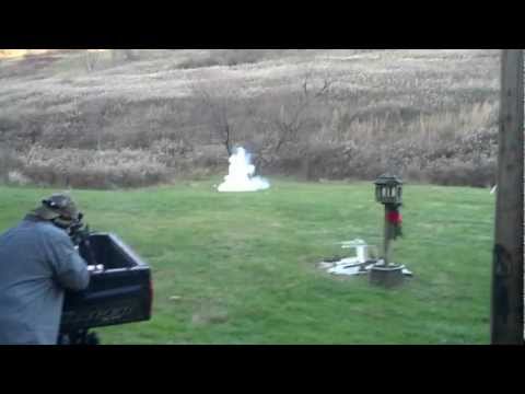 1/2 lb tannerite exploding target