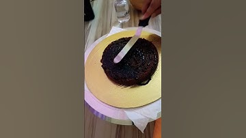 how to fill and stack layer cake #caketips #cakes #trending #viral #youtubeshort