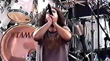 System Of A Down - Sugar [ cut ]  [ 2003.08.24 - Reading, Reading Festival, England ]
