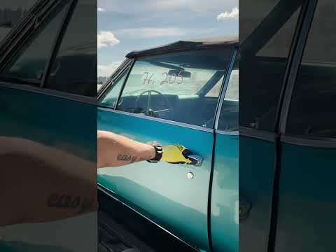 Видео: Еще один проект едет к нам из США. 1967 Pontiac Lemans на улицах Москвы уже в этом сезоне!