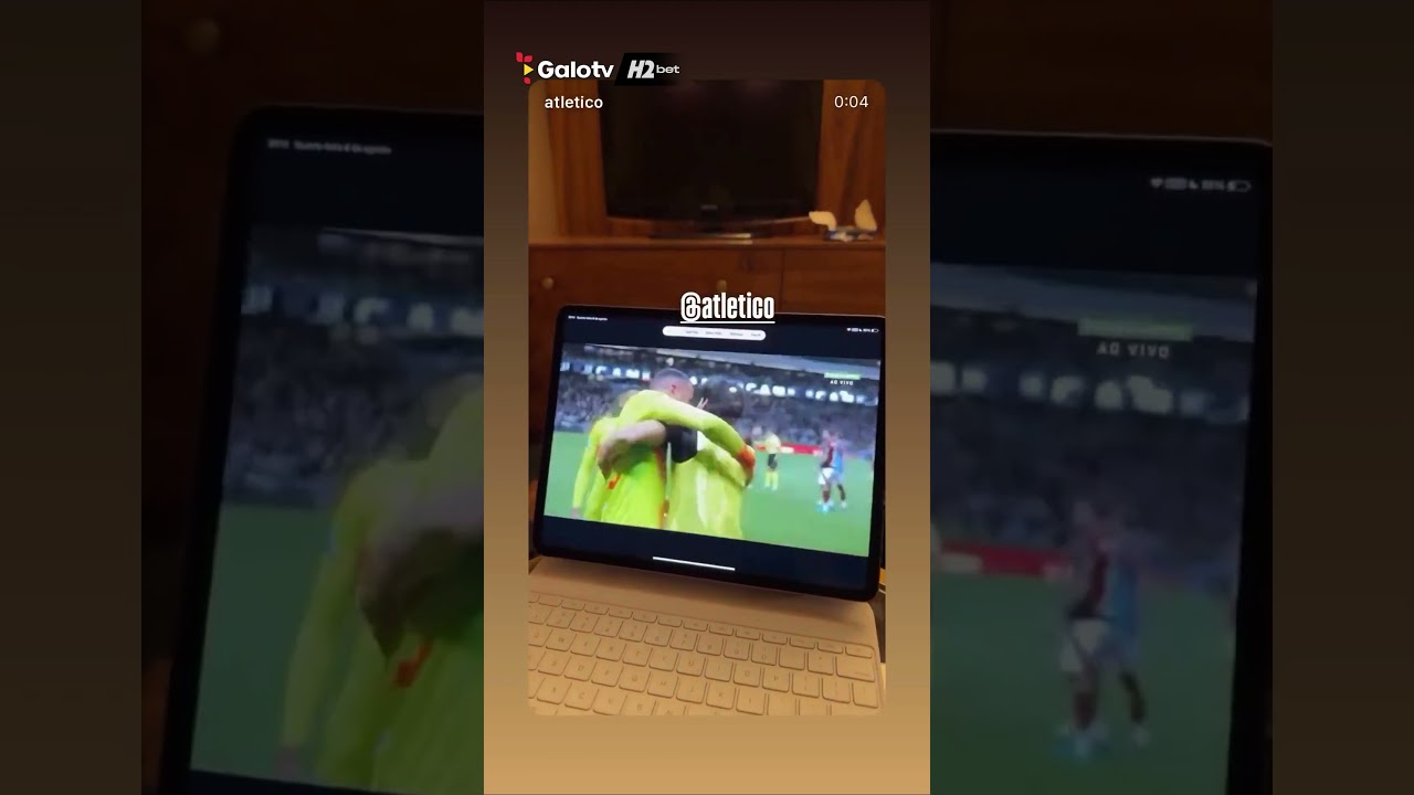 RUBENS É GALO ATÉ NA RÚSSIA!