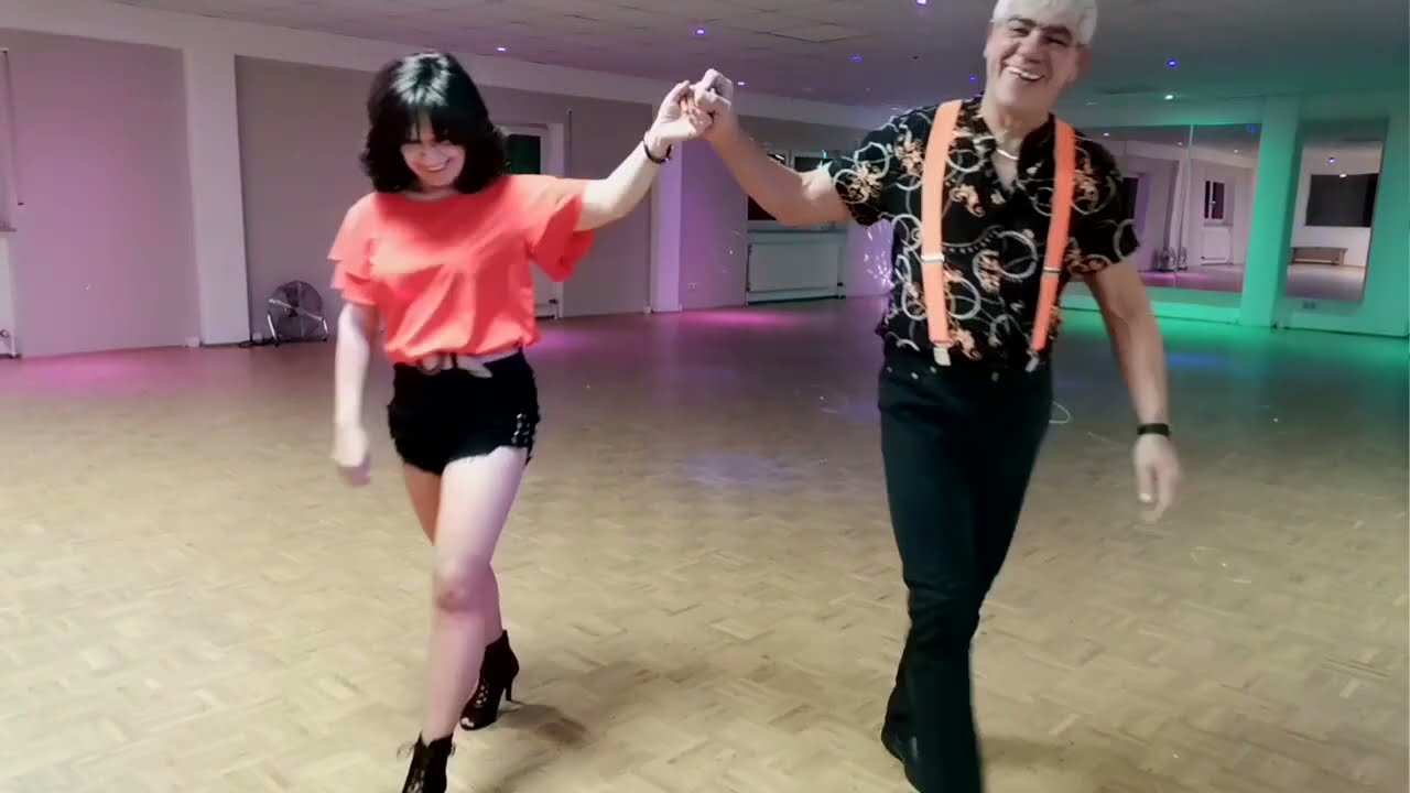 Kizomba-Mastertools. Beinvariationen Königsposition. Erika & Pedro