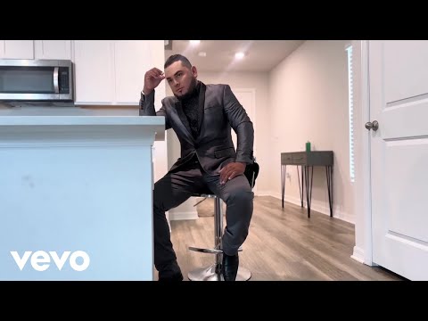 Wilmer Ochoa - La Roca es Jesús (Official Music Video)