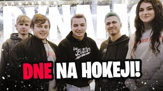 VZALI JSME INFLUENCERY NA HOKEJ 🏒 w/@BoTmAnGOD @Morryvakci @lipomeister @Cuky2222