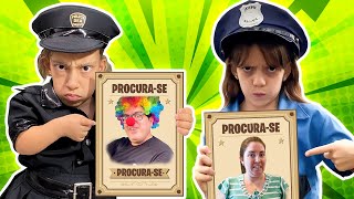 MC Divertida and Jessica Pretend to be Cops and Teach New Conduct Rules - Familia MC Divertida